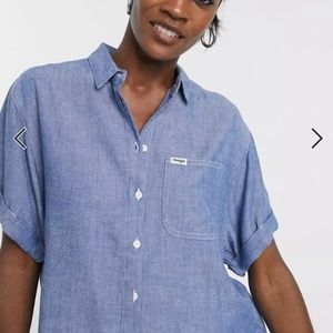 ASOS Wrangler relaxed chambray short sleeve button up denim shirt MEDIUM